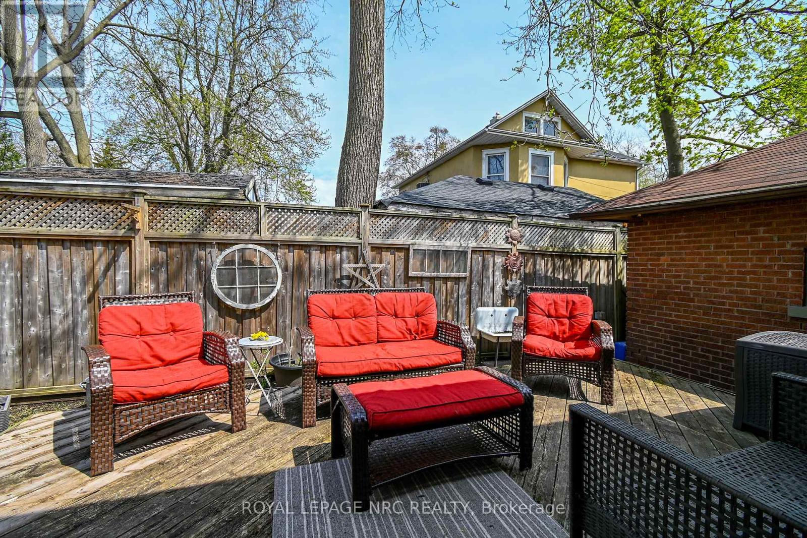 172 Niagara Street, Welland, Ontario  L3C 1J5 - Photo 35 - X12373037