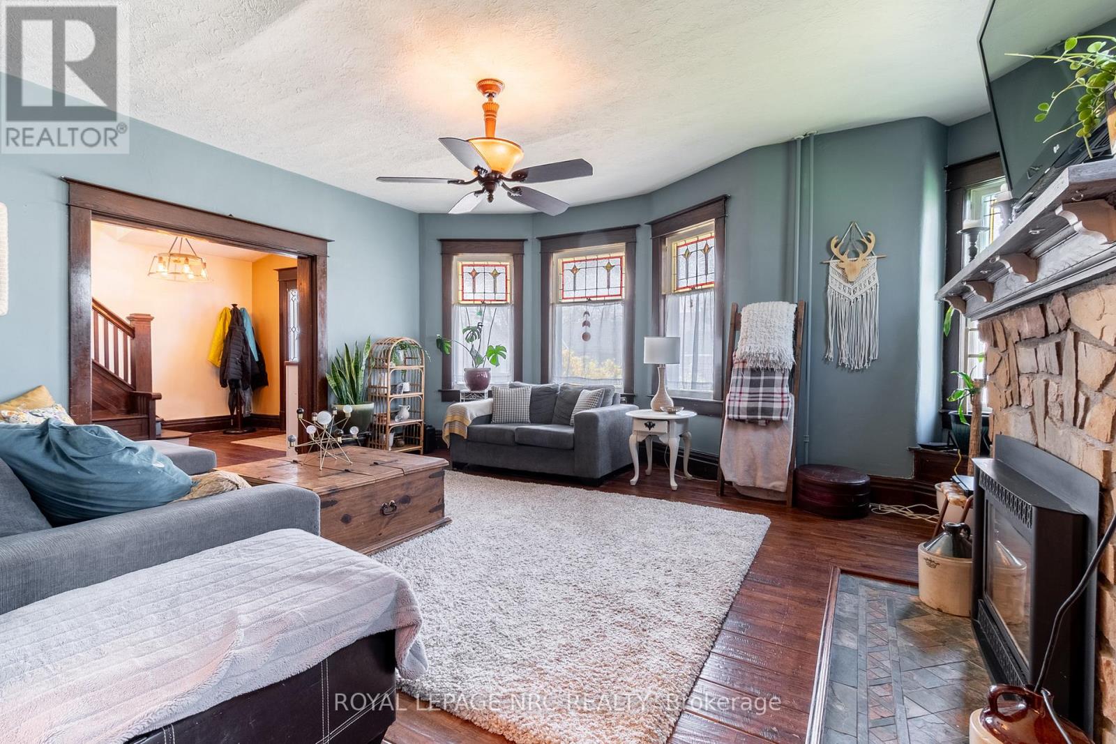 172 Niagara Street, Welland, Ontario  L3C 1J5 - Photo 7 - X12373037