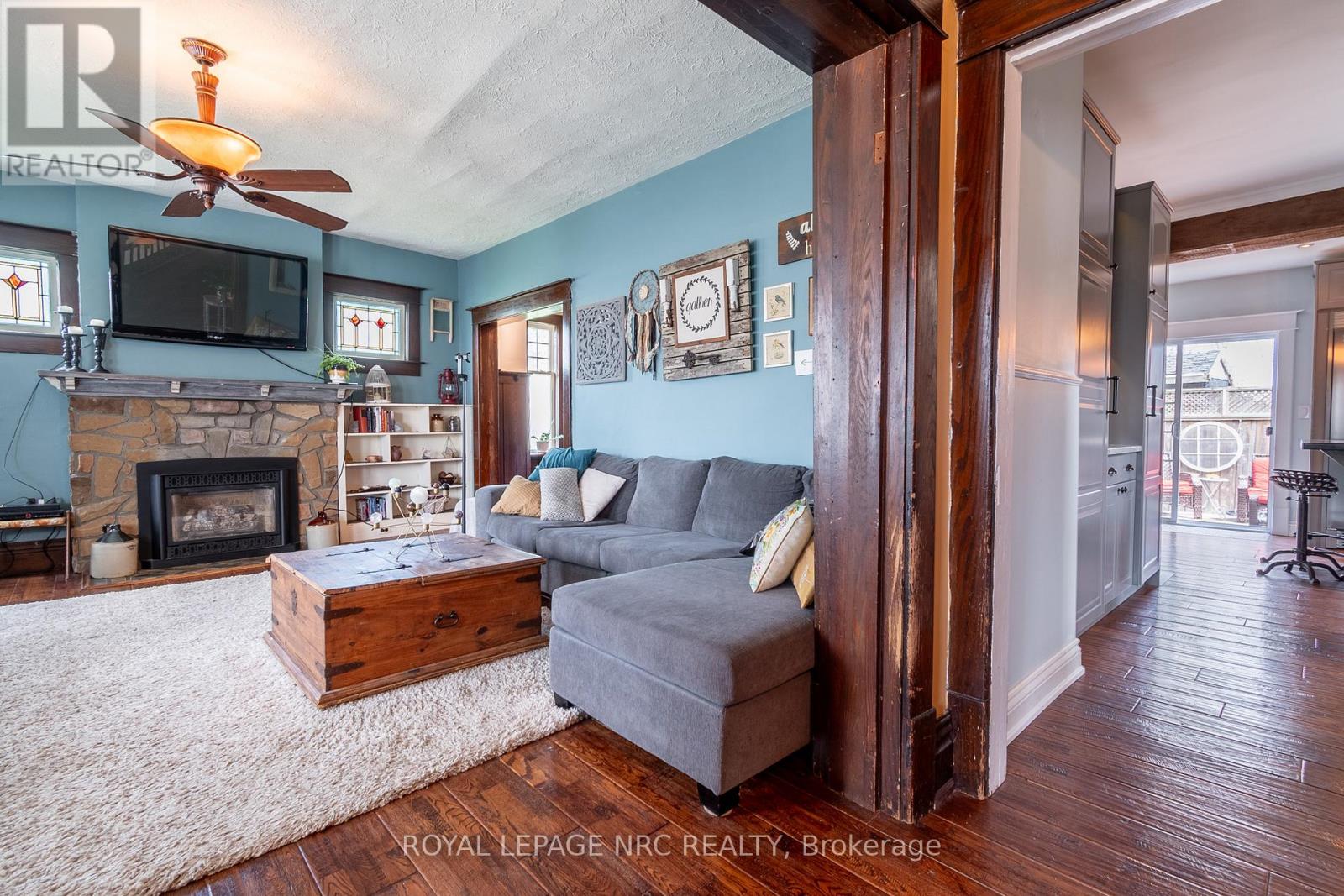172 Niagara Street, Welland, Ontario  L3C 1J5 - Photo 8 - X12373037