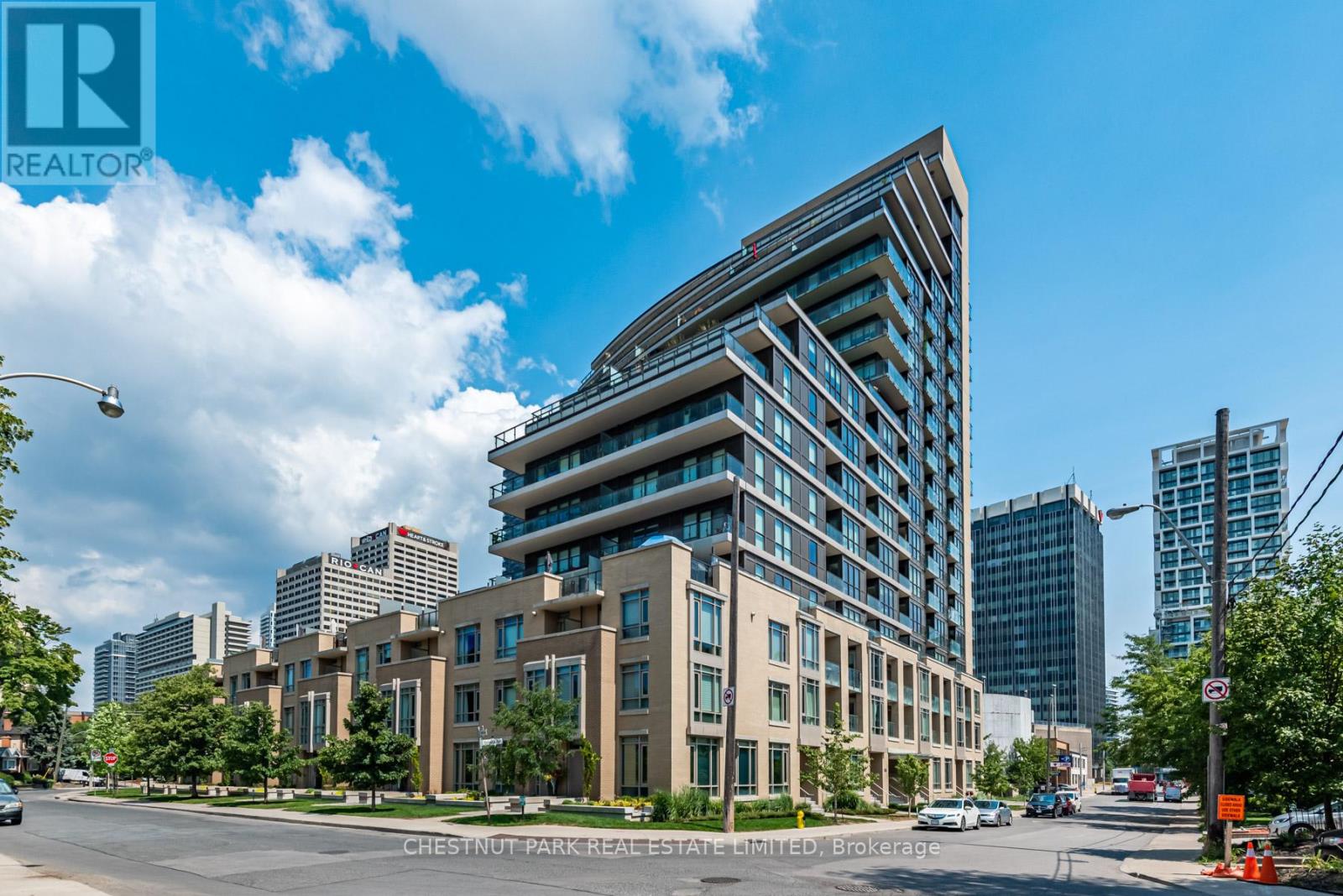Ph1 - 60 Berwick Avenue, Toronto, Ontario  M5P 1H1 - Photo 2 - C12373069