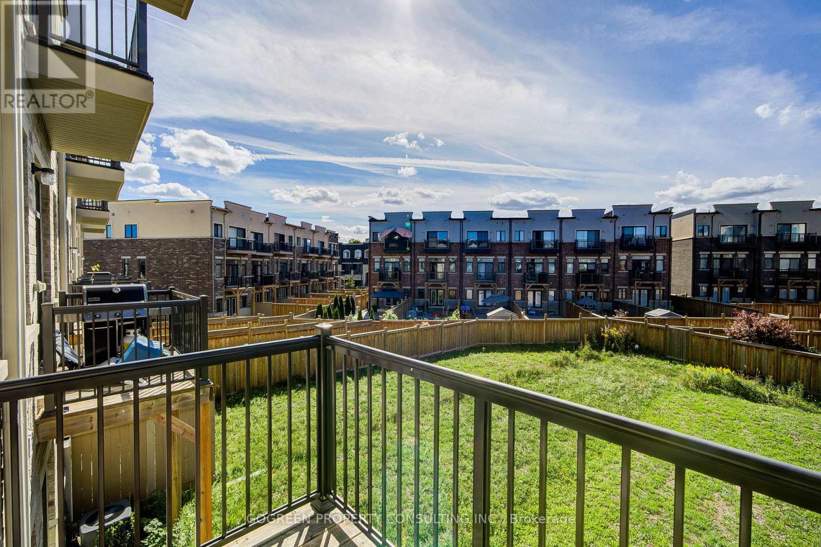 242 Thomas Cook Avenue, Vaughan (Patterson), Ontario  L6A 4Z9 - Photo 17 - N12373043