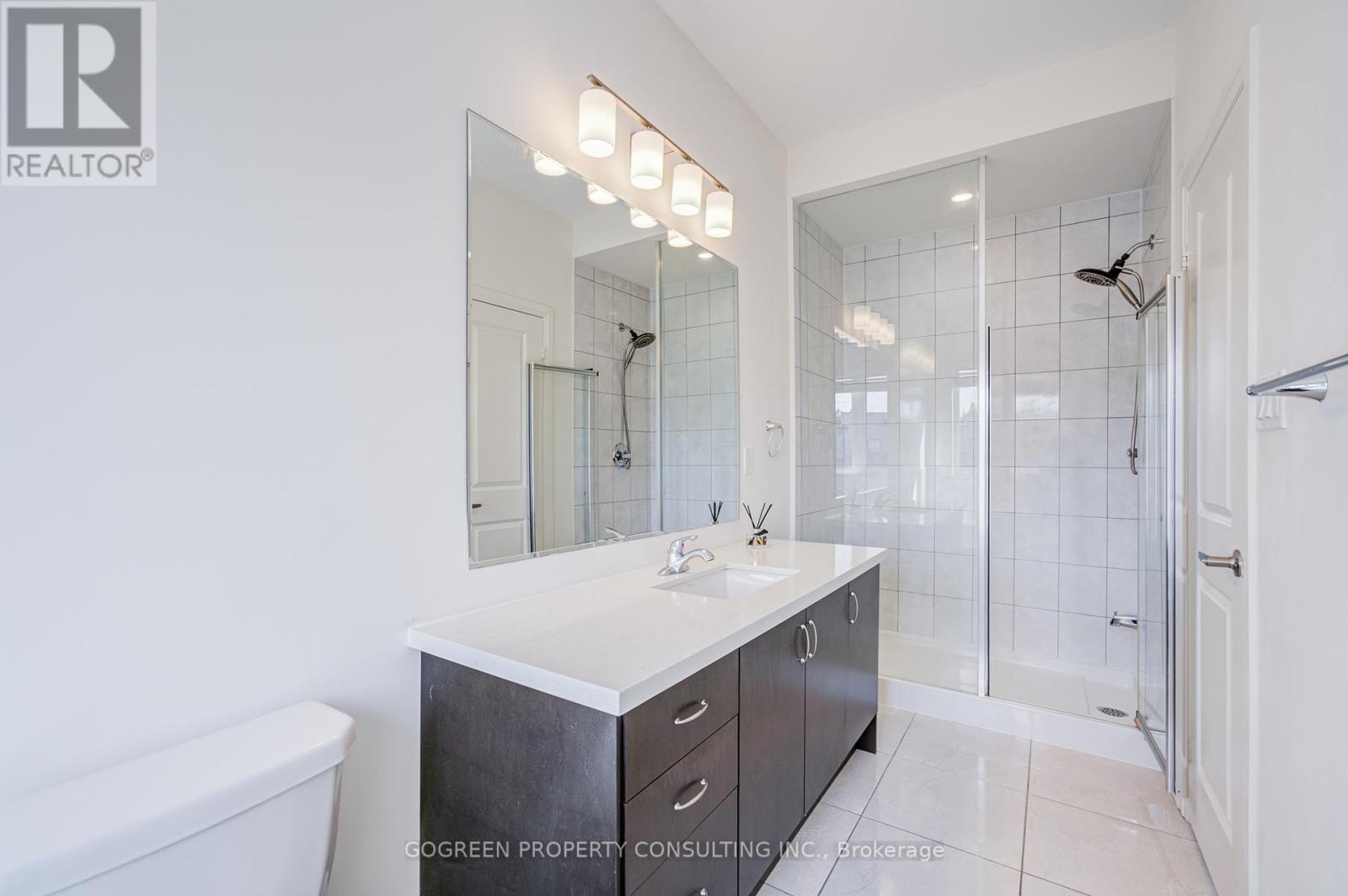 242 Thomas Cook Avenue, Vaughan (Patterson), Ontario  L6A 4Z9 - Photo 26 - N12373043