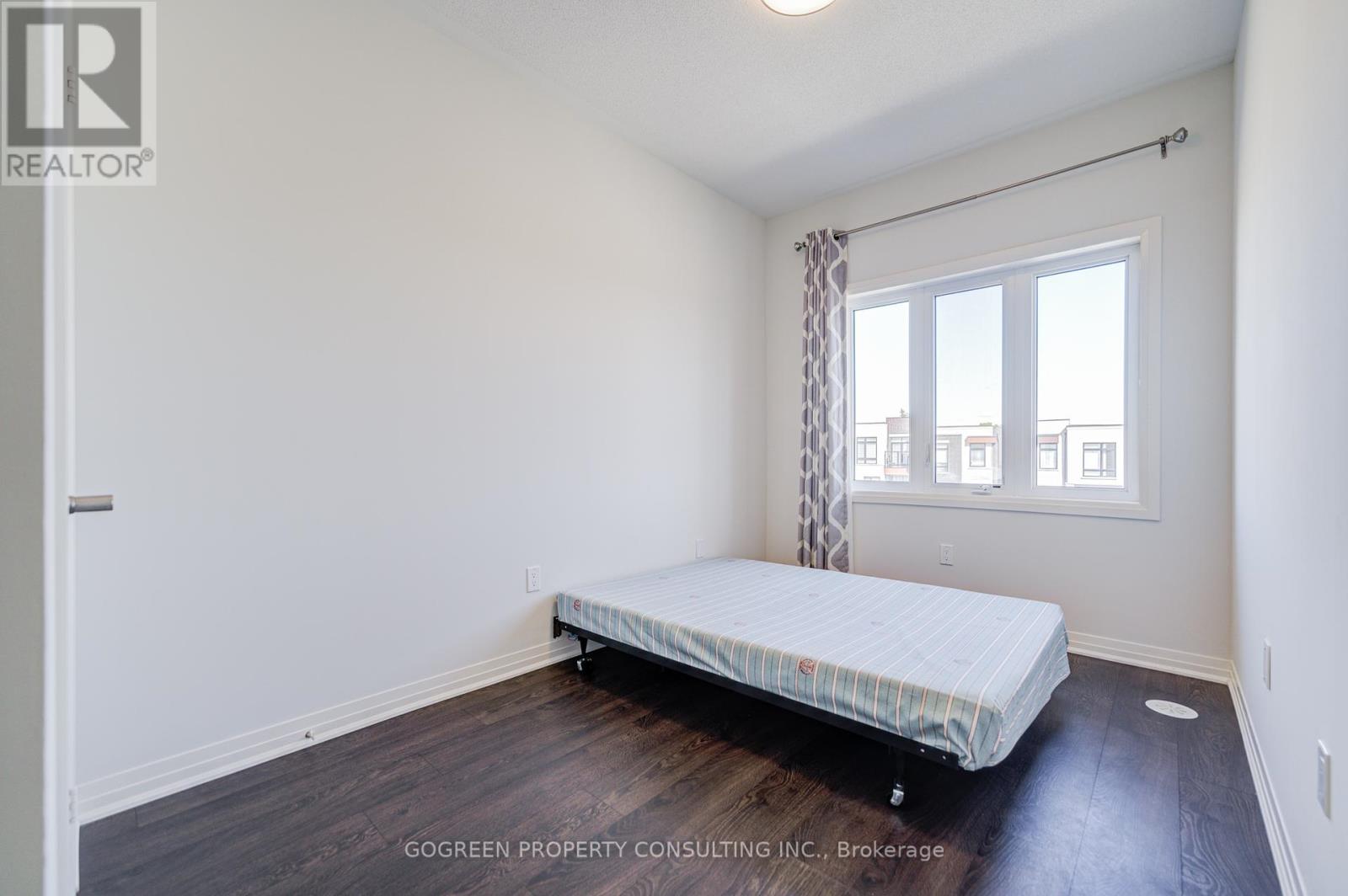 242 Thomas Cook Avenue, Vaughan (Patterson), Ontario  L6A 4Z9 - Photo 33 - N12373043