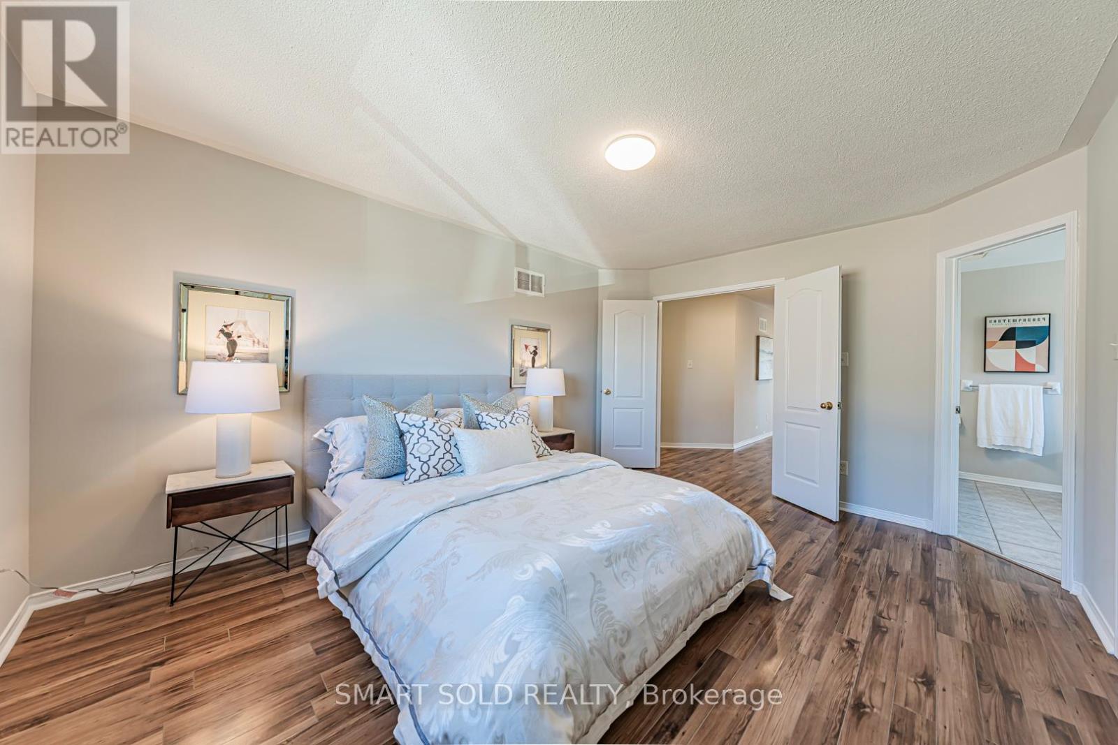140 English Oak Drive, Richmond Hill, Ontario  L4E 4G4 - Photo 29 - N12373061