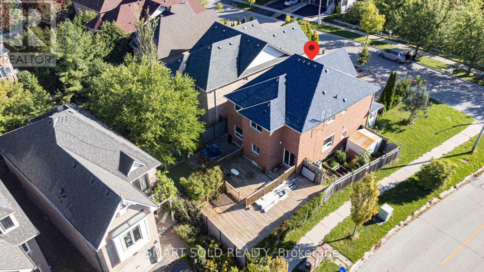 140 English Oak Drive, Richmond Hill, Ontario  L4E 4G4 - Photo 7 - N12373061