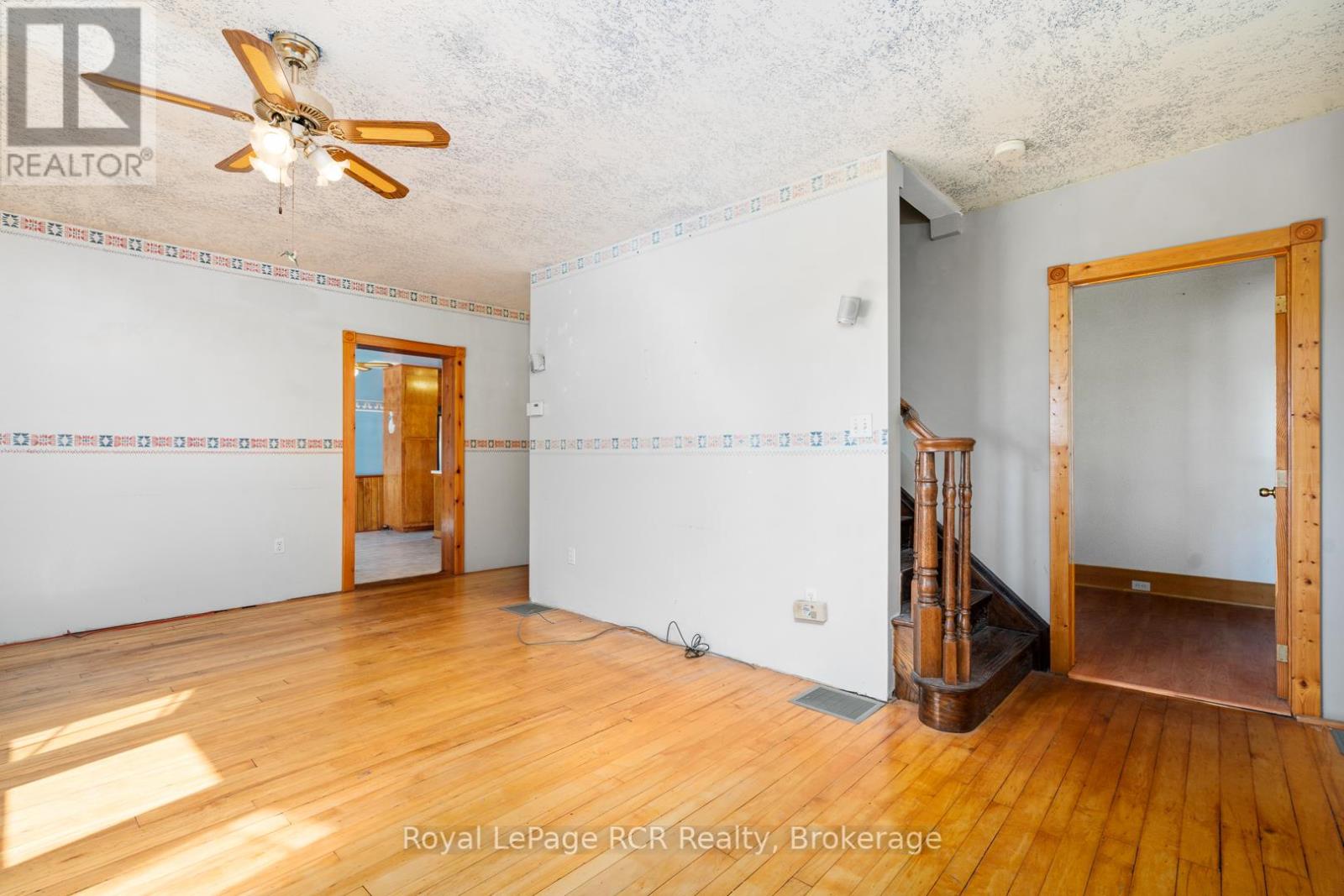 228 10 Concession, Brockton, Ontario  N0G 1J0 - Photo 11 - X12373092
