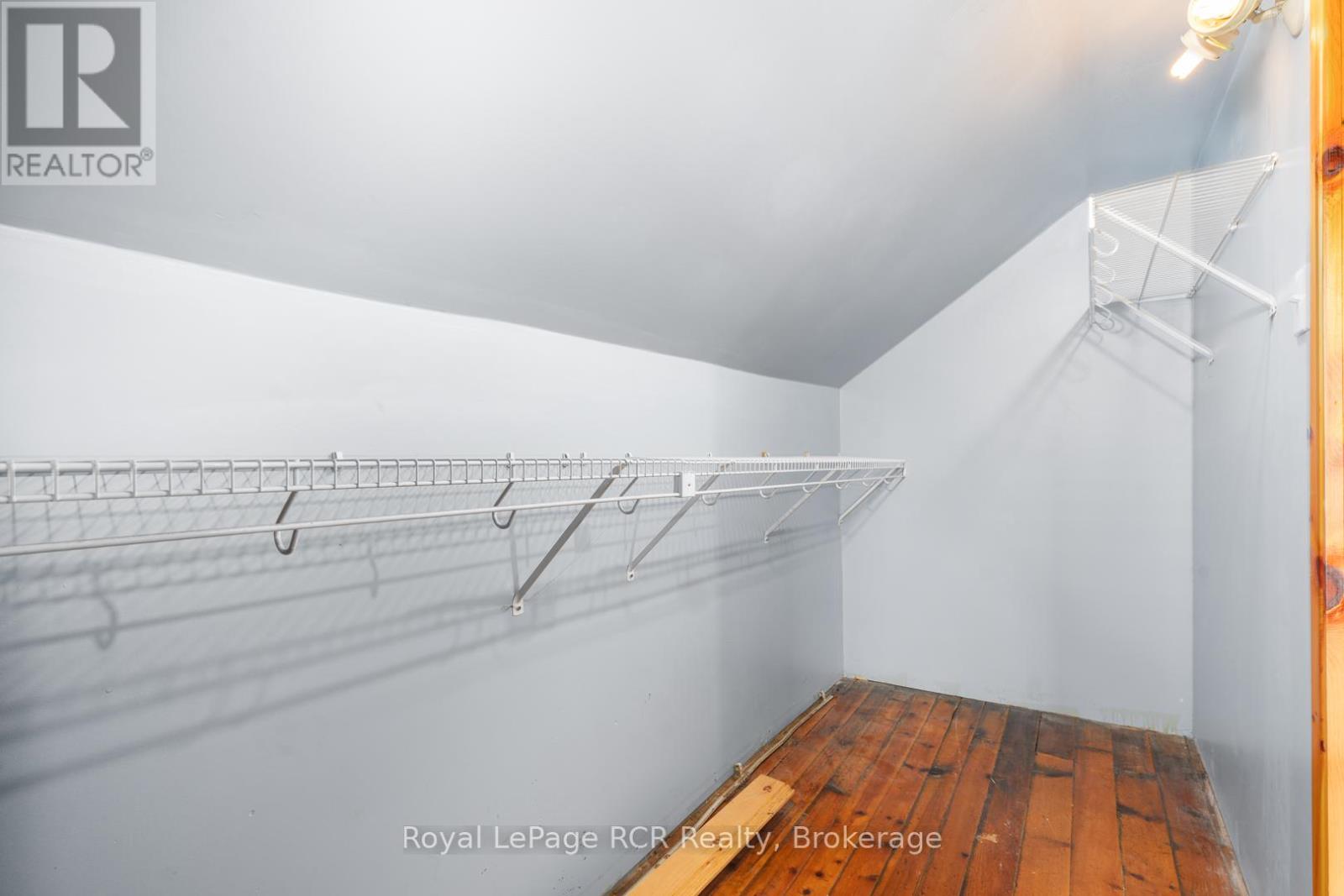 228 10 Concession, Brockton, Ontario  N0G 1J0 - Photo 21 - X12373092