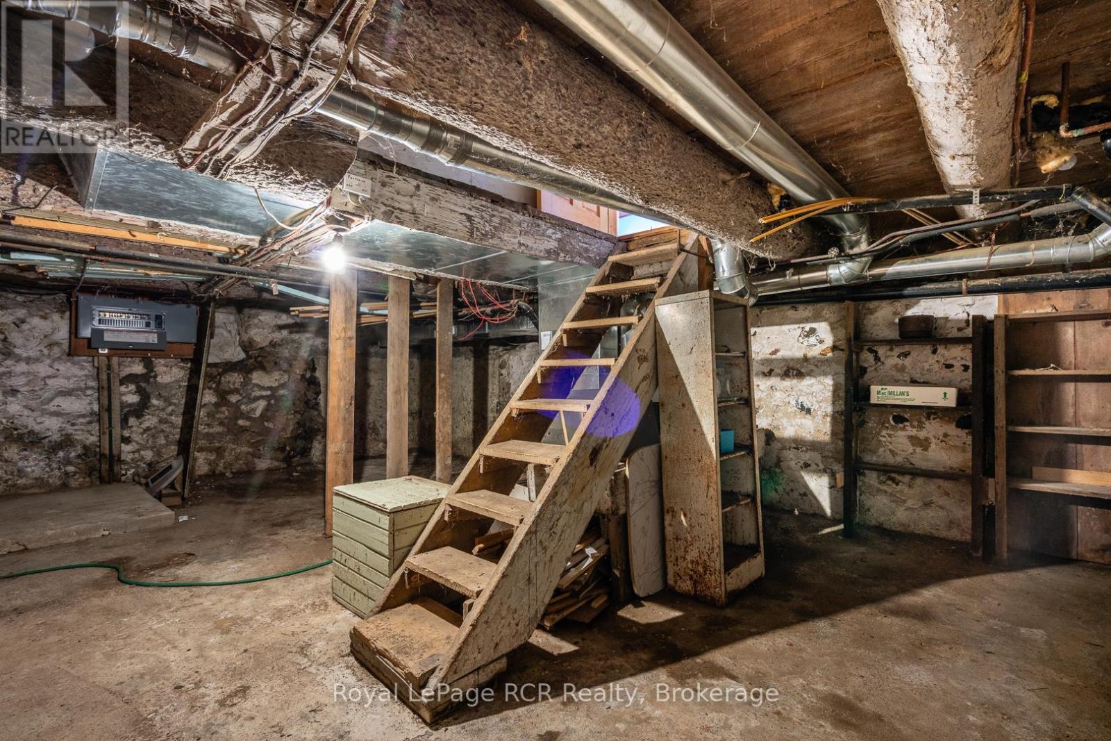 228 10 Concession, Brockton, Ontario  N0G 1J0 - Photo 26 - X12373092