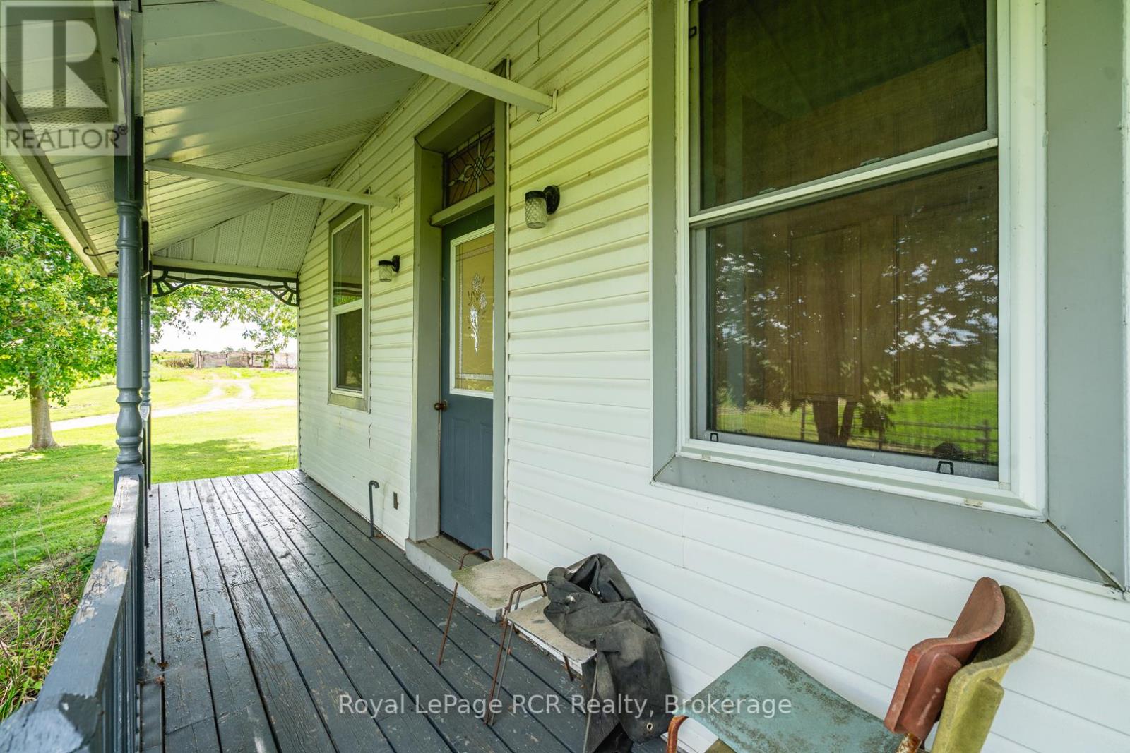 228 10 Concession, Brockton, Ontario  N0G 1J0 - Photo 9 - X12373092
