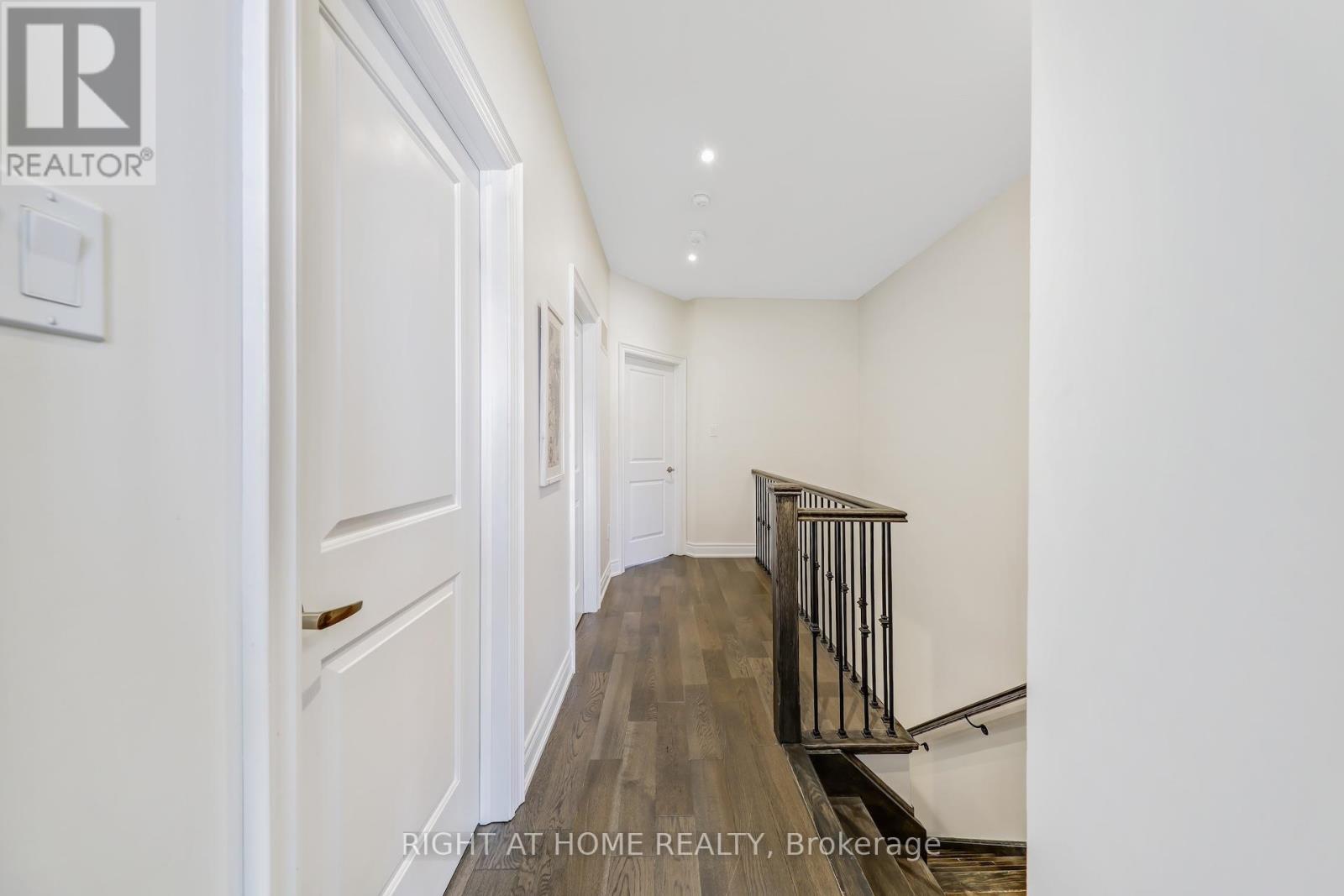 16 Lasalle Lane, Richmond Hill, Ontario  L4C 7V6 - Photo 38 - N12373080