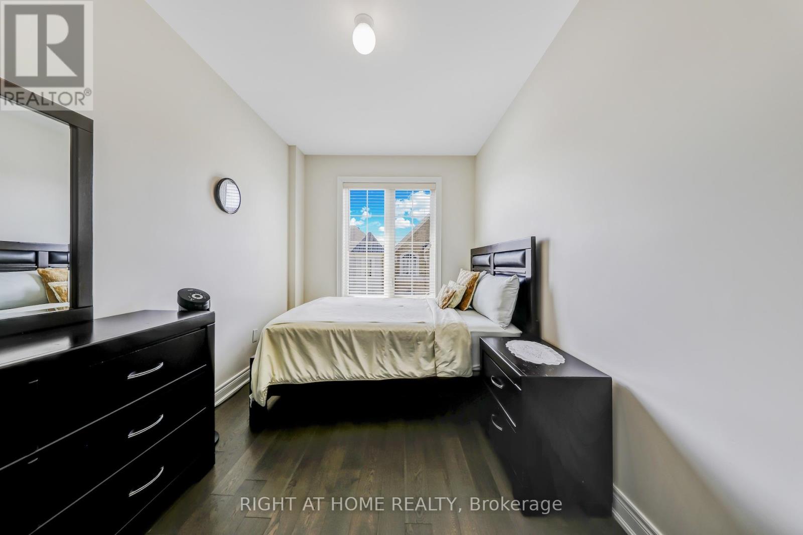 16 Lasalle Lane, Richmond Hill, Ontario  L4C 7V6 - Photo 40 - N12373080