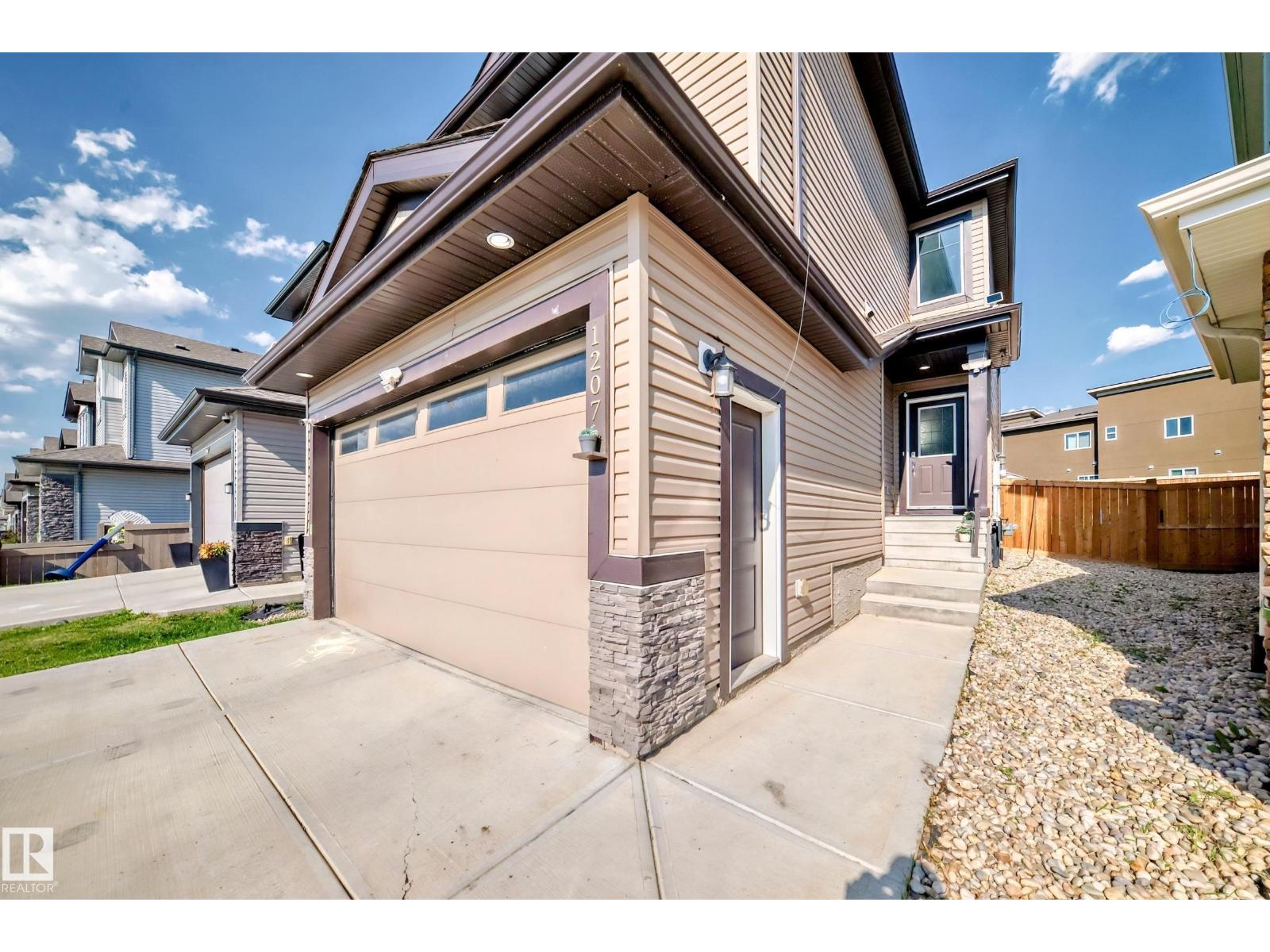 1207 24 St Nw, Edmonton, Alberta  T6T 2M7 - Photo 2 - E4455591
