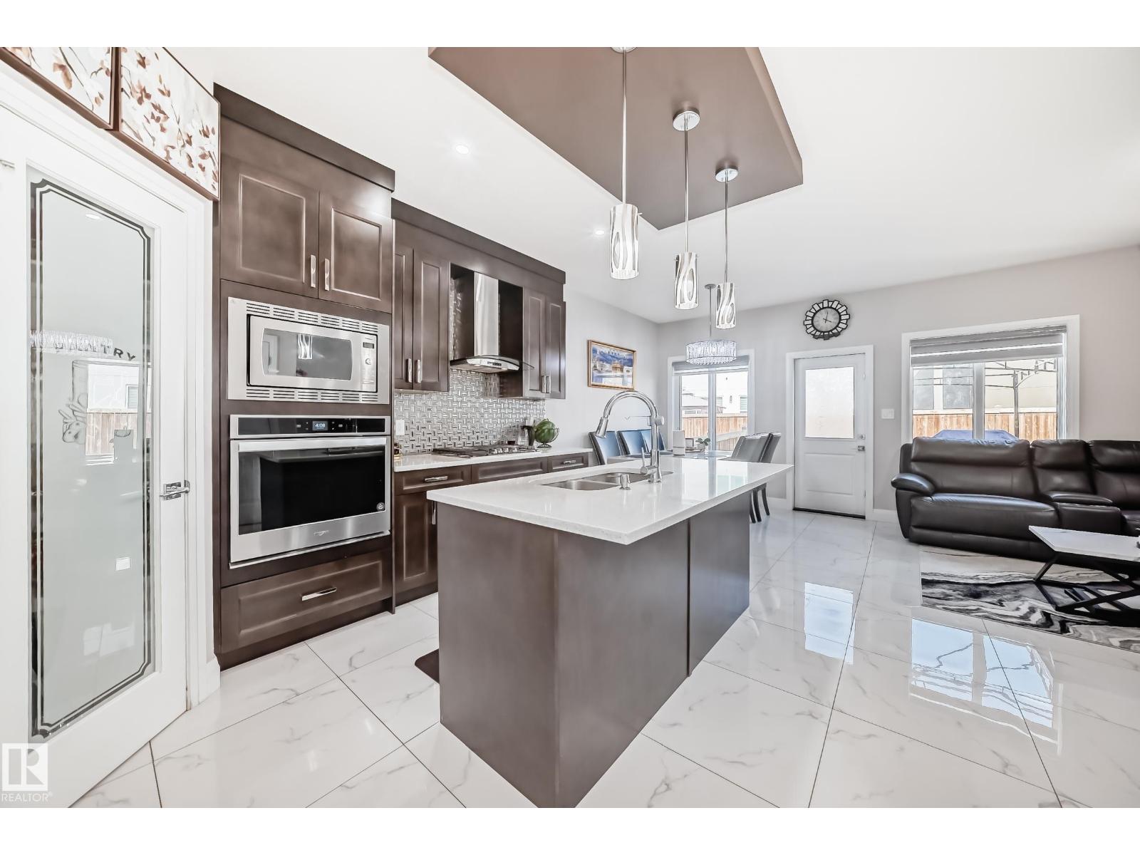 1207 24 St Nw, Edmonton, Alberta  T6T 2M7 - Photo 7 - E4455591