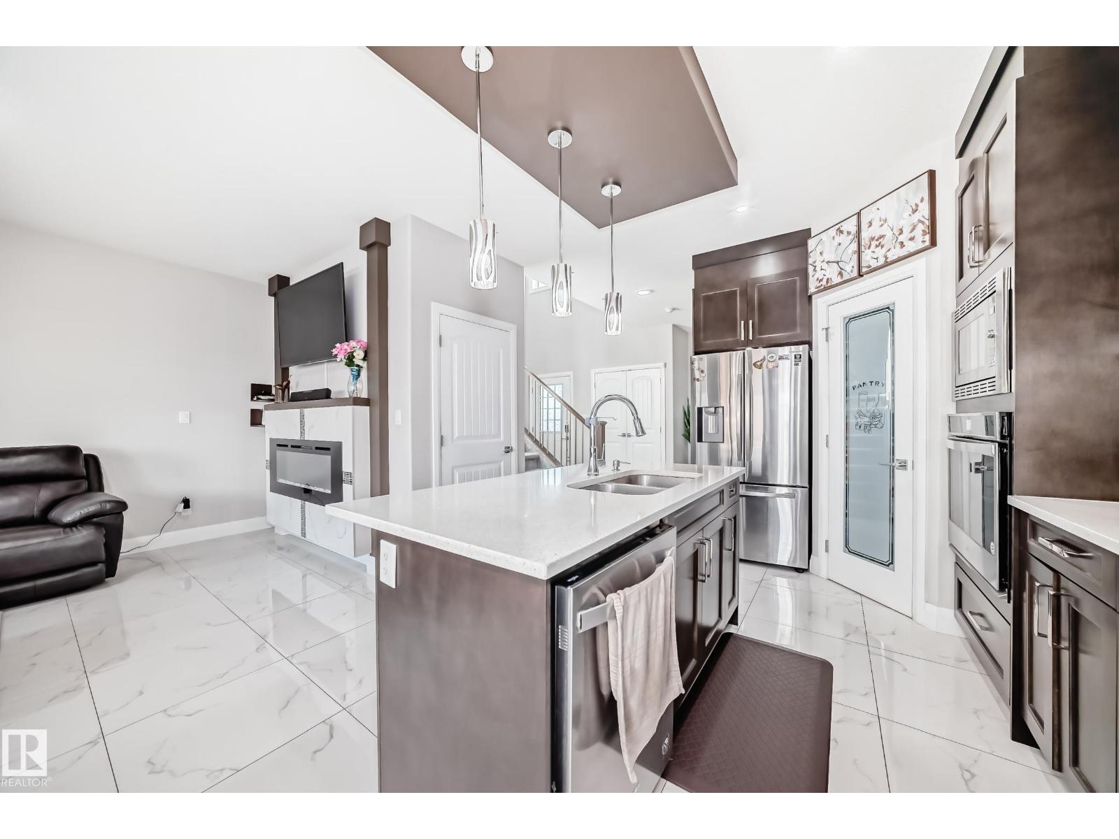 1207 24 St Nw, Edmonton, Alberta  T6T 2M7 - Photo 8 - E4455591