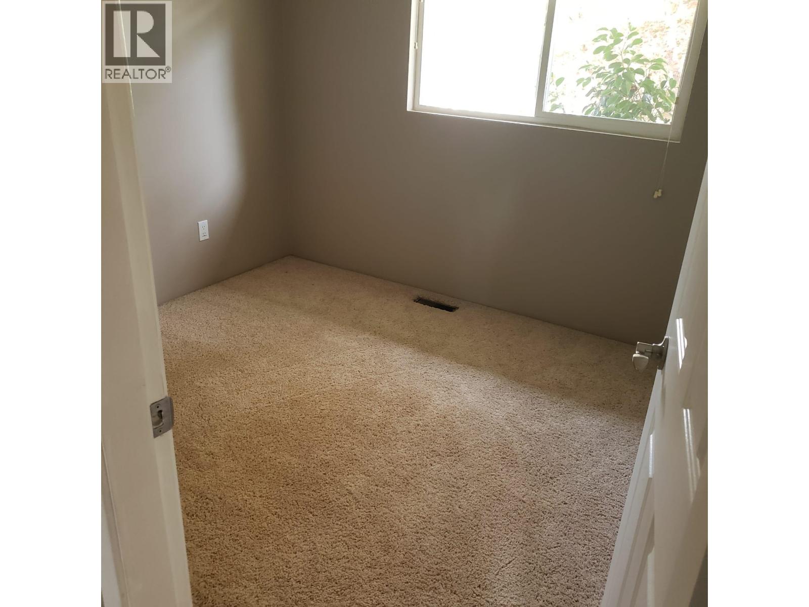 21100 Berry Avenue, Maple Ridge, British Columbia  V2X 7V4 - Photo 7 - R3034977