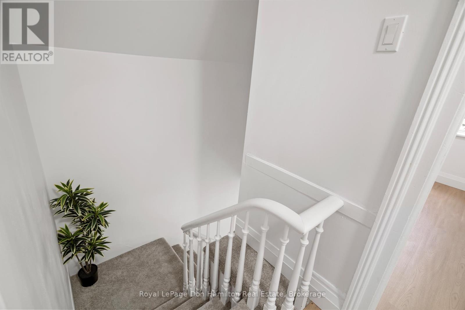 99 John Street, Huron East, Ontario  N0K 1W0 - Photo 18 - X12373124
