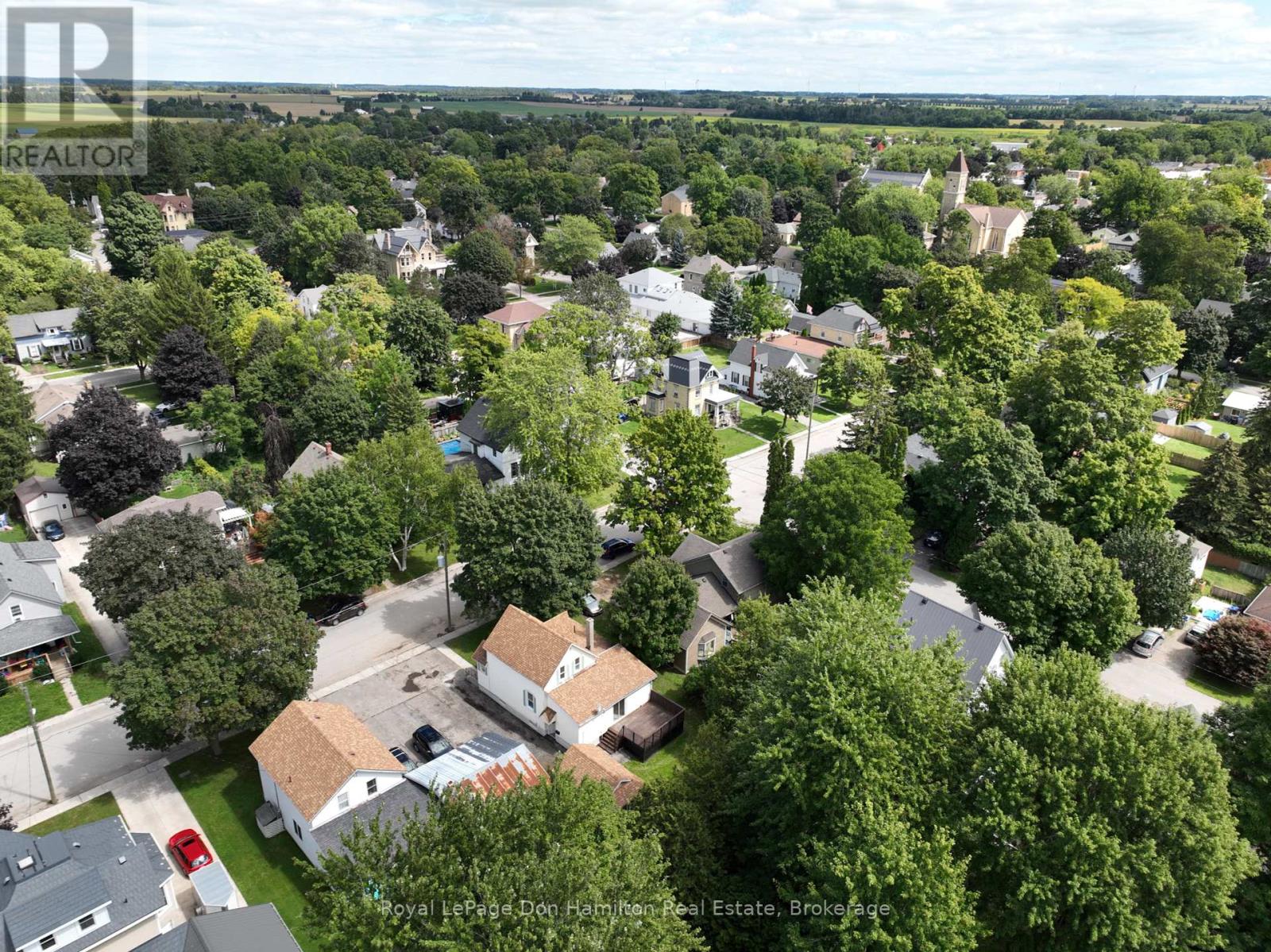99 John Street, Huron East, Ontario  N0K 1W0 - Photo 38 - X12373124