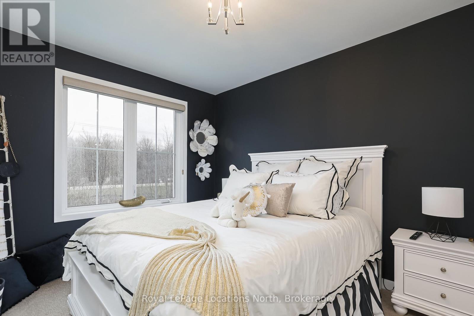 122 Yellow Birch Crescent, Blue Mountains, Ontario  L9Y 0Y5 - Photo 23 - X12373126