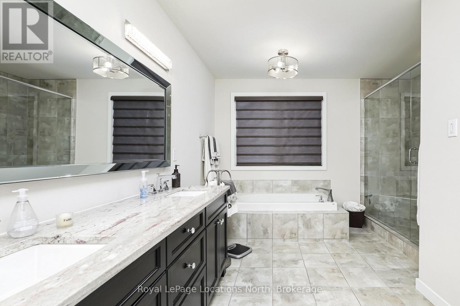 122 Yellow Birch Crescent, Blue Mountains, Ontario  L9Y 0Y5 - Photo 31 - X12373126