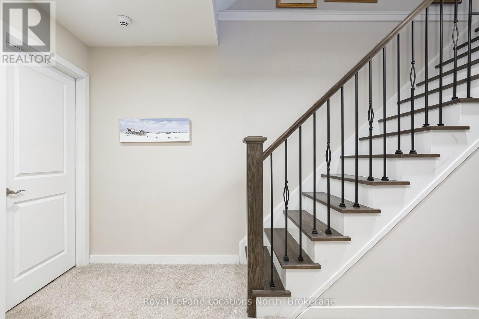122 Yellow Birch Crescent, Blue Mountains, Ontario  L9Y 0Y5 - Photo 36 - X12373126