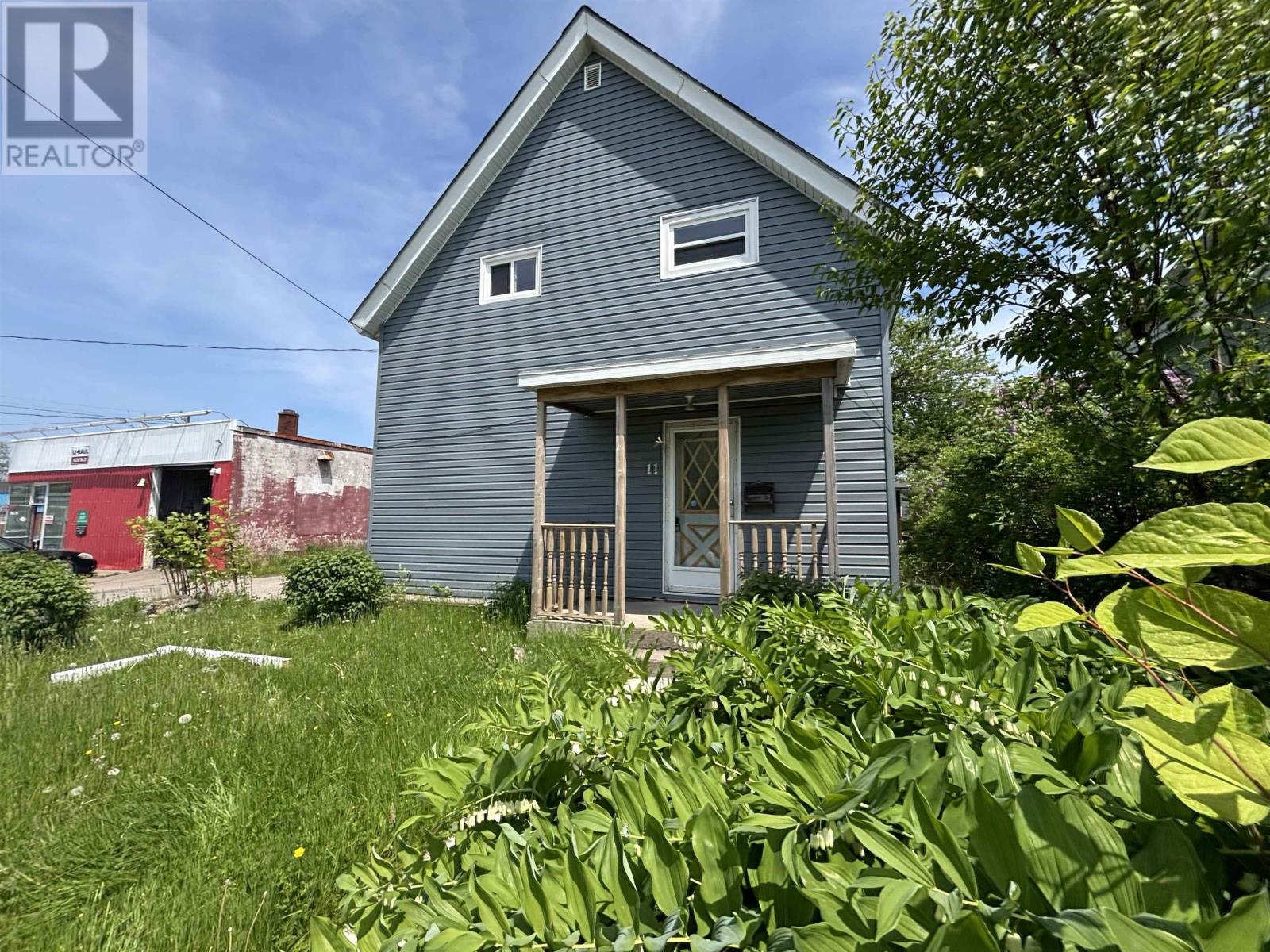 11 Ashby Road, Sydney, Nova Scotia  B1P 2R7 - Photo 2 - 202513636