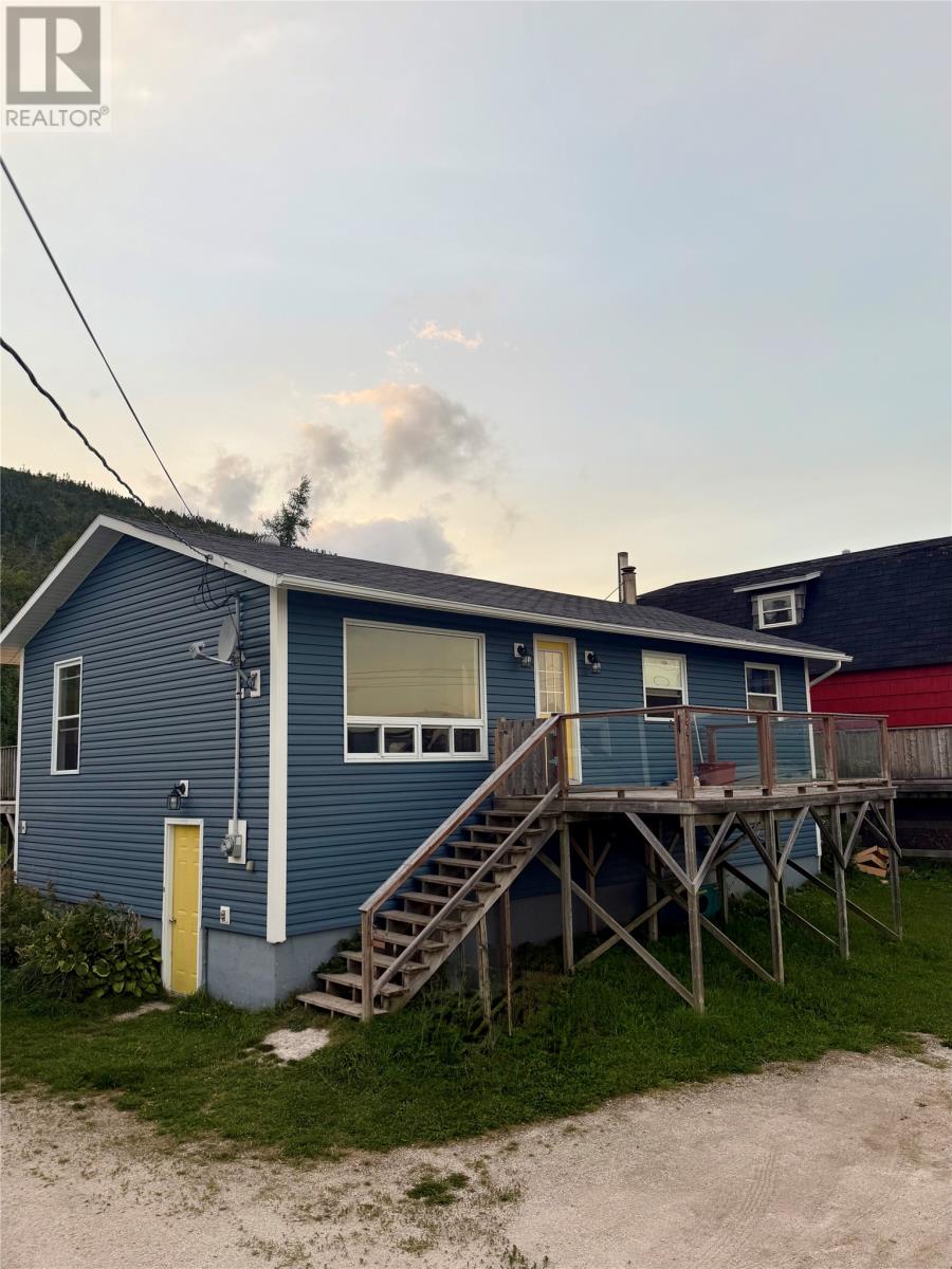 155 Main Road W, Woody Point, Newfoundland & Labrador  A0K 1P0 - Photo 1 - 1289424