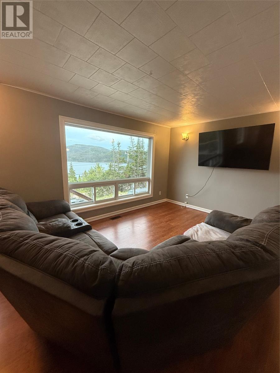 155 Main Road W, Woody Point, Newfoundland & Labrador  A0K 1P0 - Photo 3 - 1289424