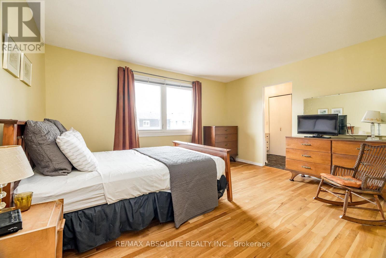7 Ramsgate Private E, Ottawa, Ontario  K1V 8M4 - Photo 22 - X12373144