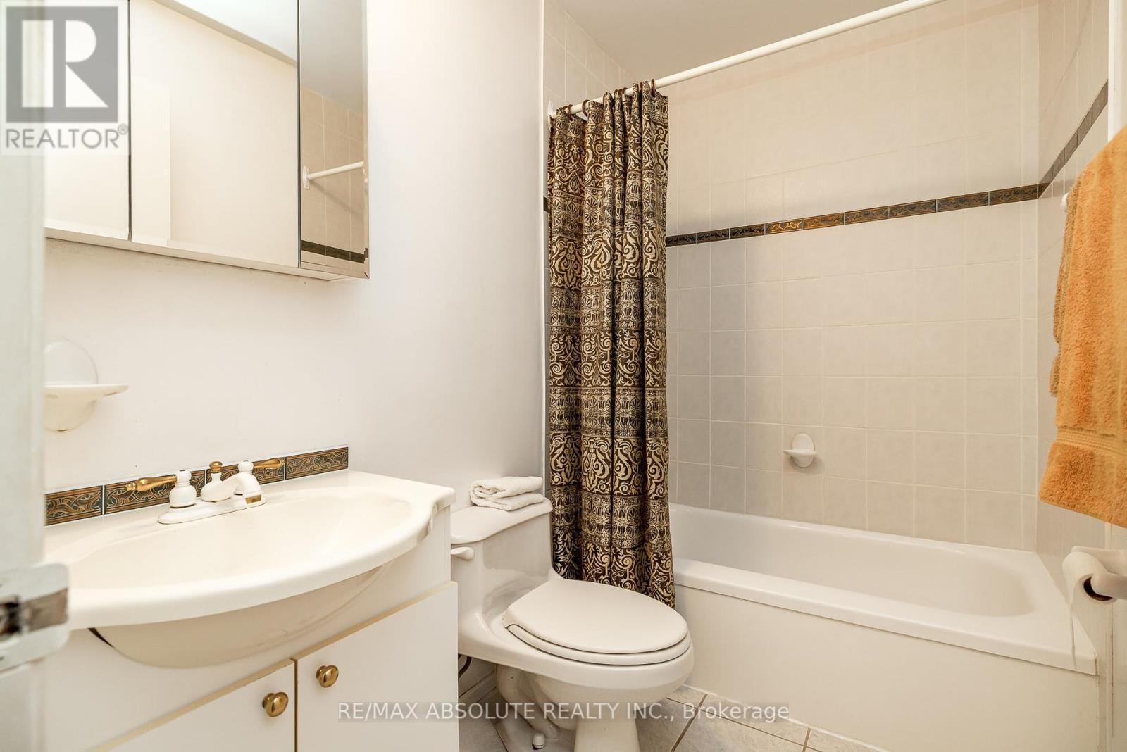 7 Ramsgate Private E, Ottawa, Ontario  K1V 8M4 - Photo 29 - X12373144