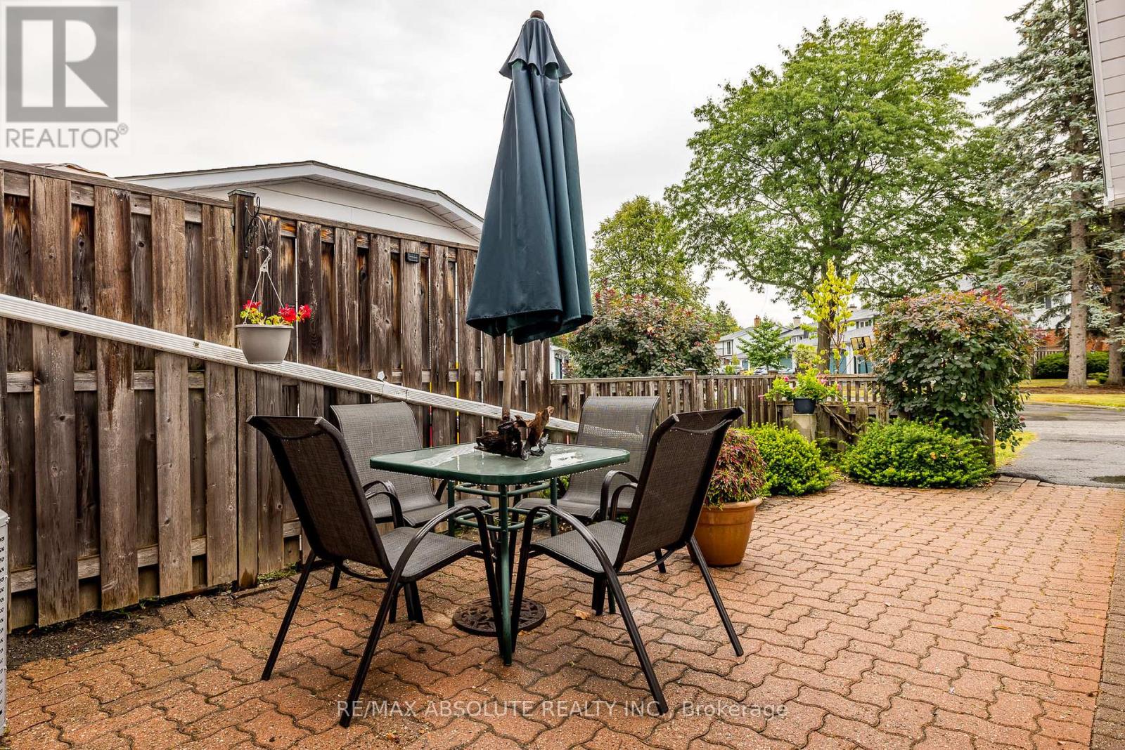 7 Ramsgate Private E, Ottawa, Ontario  K1V 8M4 - Photo 3 - X12373144