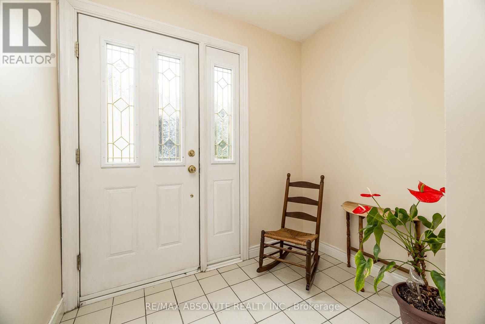 7 Ramsgate Private E, Ottawa, Ontario  K1V 8M4 - Photo 5 - X12373144