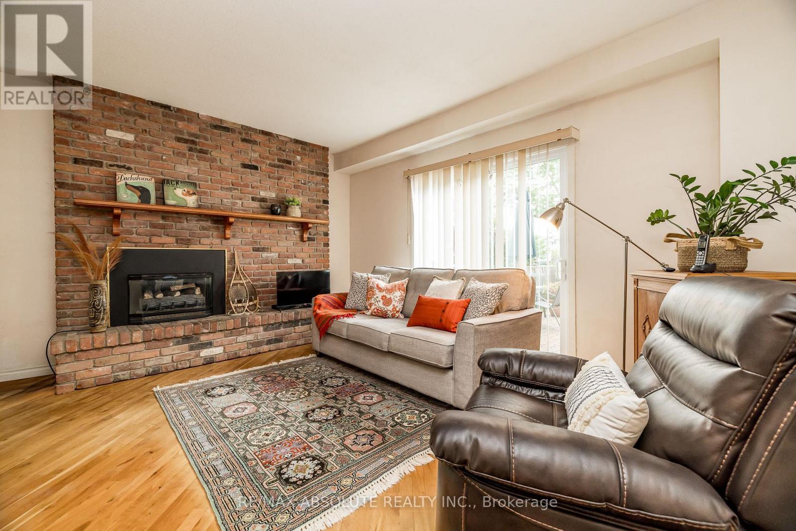 7 Ramsgate Private E, Ottawa, Ontario  K1V 8M4 - Photo 7 - X12373144