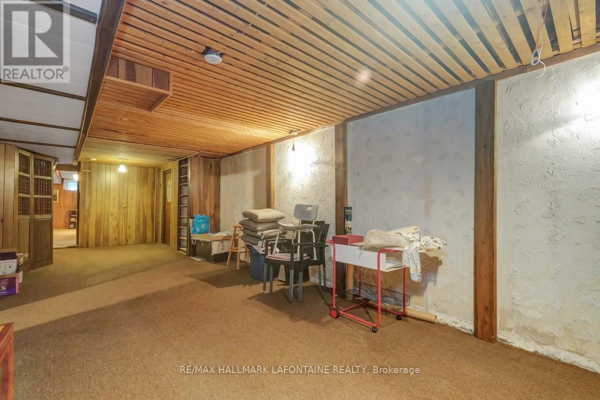 844 Edgeworth Avenue, Ottawa, Ontario  K2B 5L6 - Photo 40 - X12373155