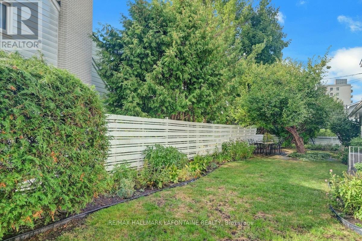 844 Edgeworth Avenue, Ottawa, Ontario  K2B 5L6 - Photo 45 - X12373155