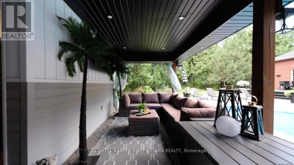 18 Cypress Gardens, Ottawa, Ontario  K2S 1W6 - Photo 37 - X12373157