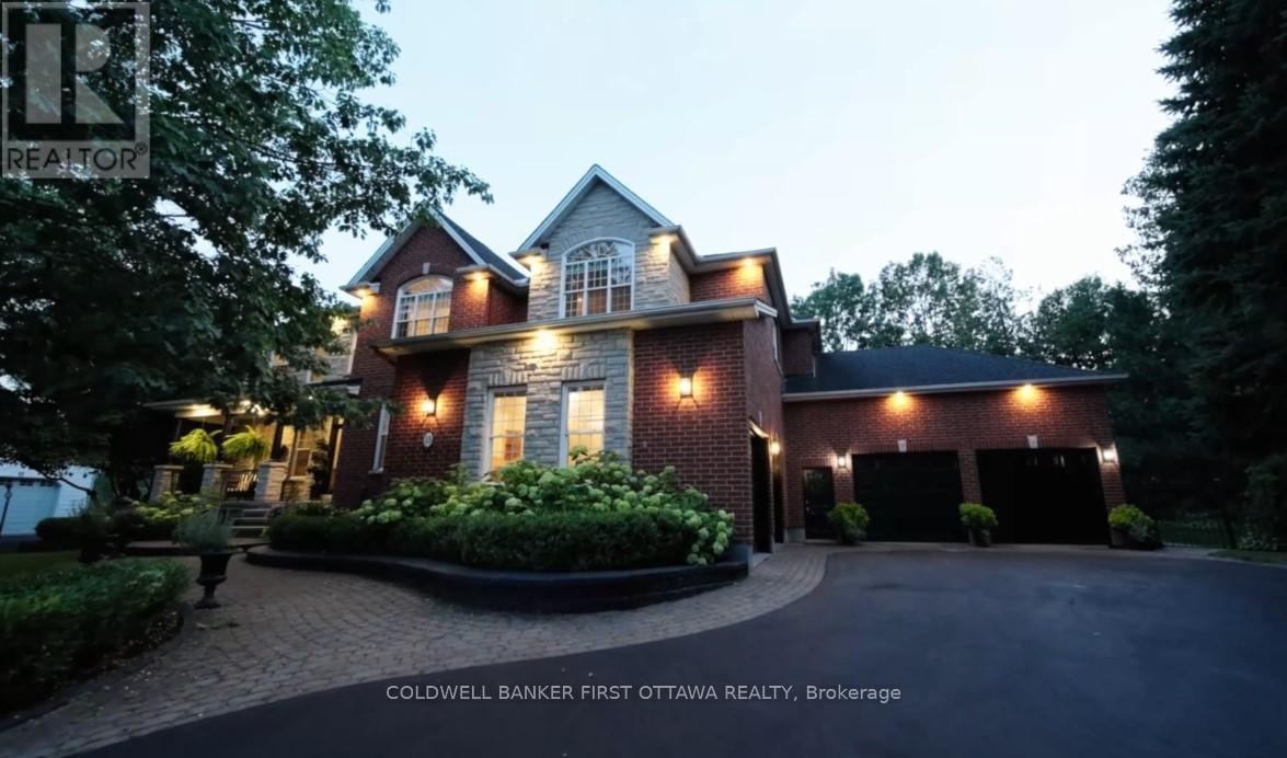 18 Cypress Gardens, Ottawa, Ontario  K2S 1W6 - Photo 4 - X12373157