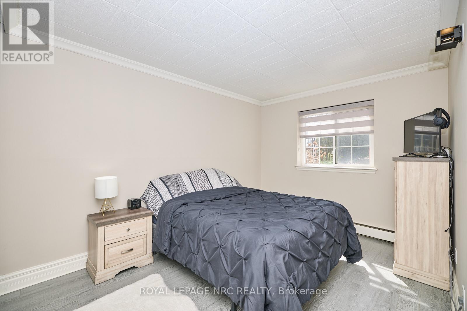 109 - 20 John Street, Grimsby, Ontario  L3M 1X5 - Photo 18 - X12373150