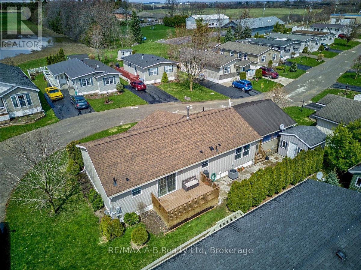 27 - 25 Thames Road, St. Marys, Ontario  N4X 1C4 - Photo 37 - X12373156