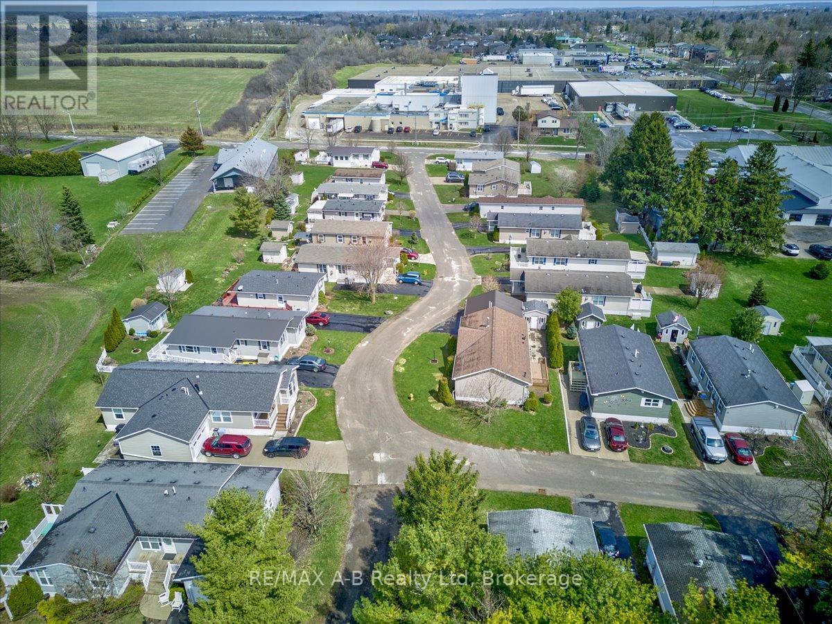 27 - 25 Thames Road, St. Marys, Ontario  N4X 1C4 - Photo 38 - X12373156
