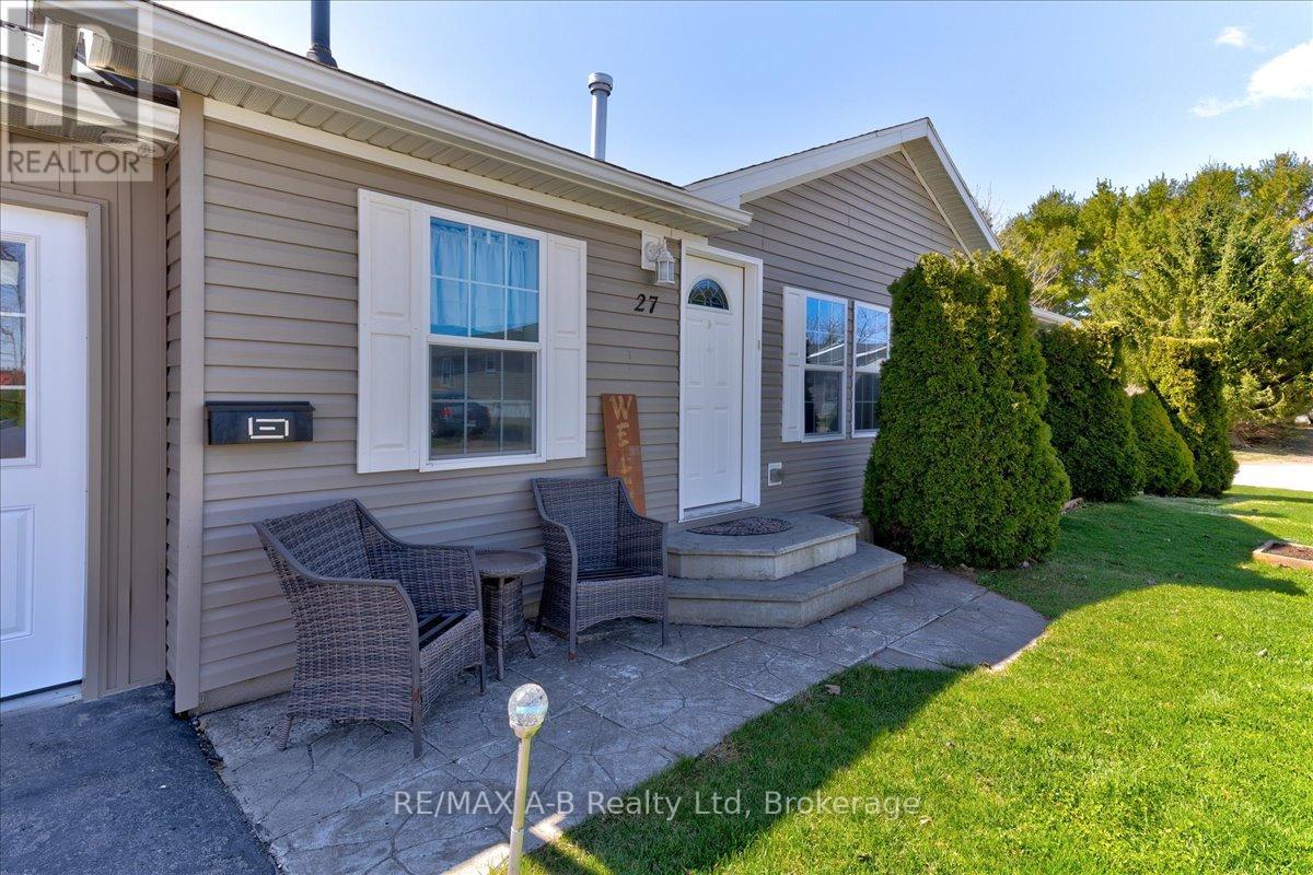 27 - 25 Thames Road, St. Marys, Ontario  N4X 1C4 - Photo 5 - X12373156