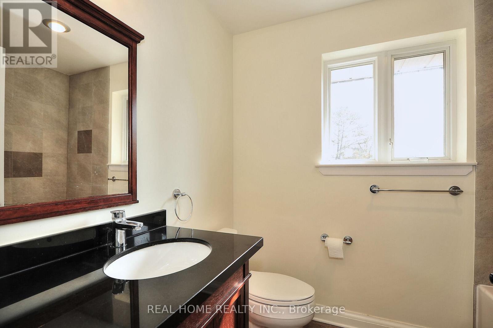 244 - 10 Farina Mill Way, Toronto (St. Andrew-Windfields), Ontario  M2L 1S1 - Photo 29 - C12373104