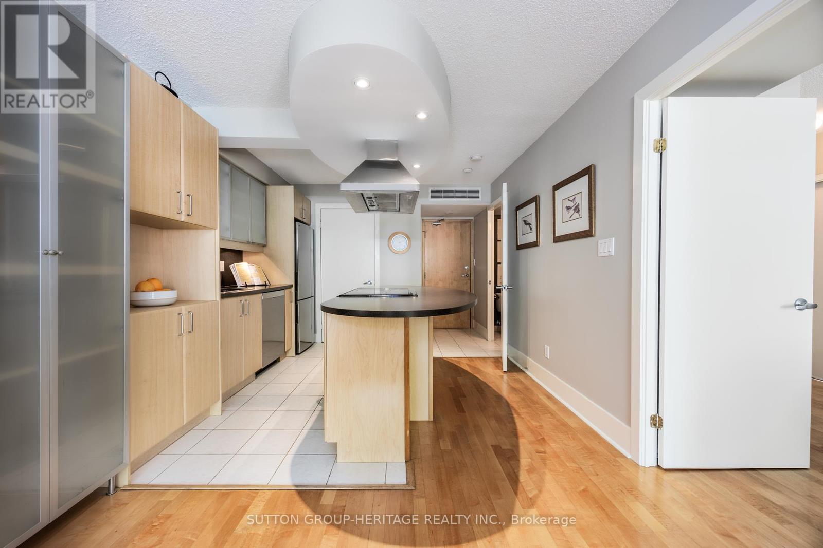 126 - 550 Queens Quay W, Toronto, Ontario  M5V 3M8 - Photo 14 - C12373122