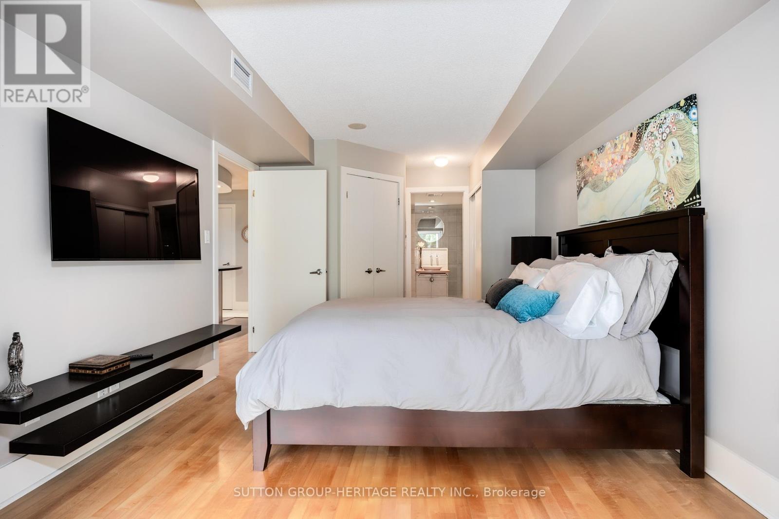 126 - 550 Queens Quay W, Toronto, Ontario  M5V 3M8 - Photo 21 - C12373122