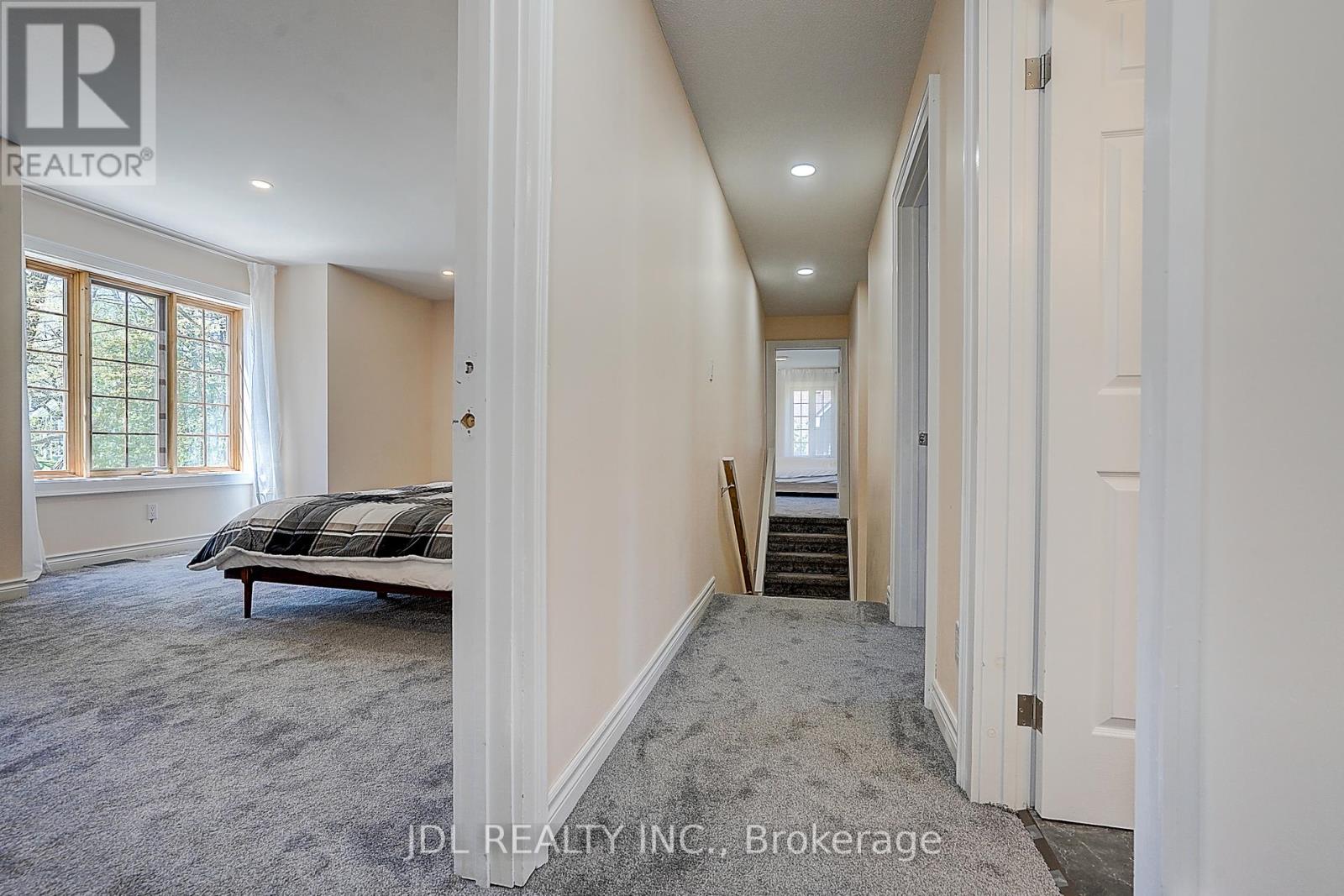646 Oxbow Park Drive, Wasaga Beach, Ontario  L9Z 2V2 - Photo 24 - S12373117