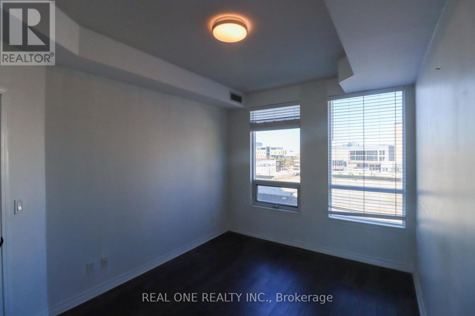 412 - 388 Prince Of Wales Drive, Mississauga, Ontario  L5B 0A1 - Photo 14 - W12373102