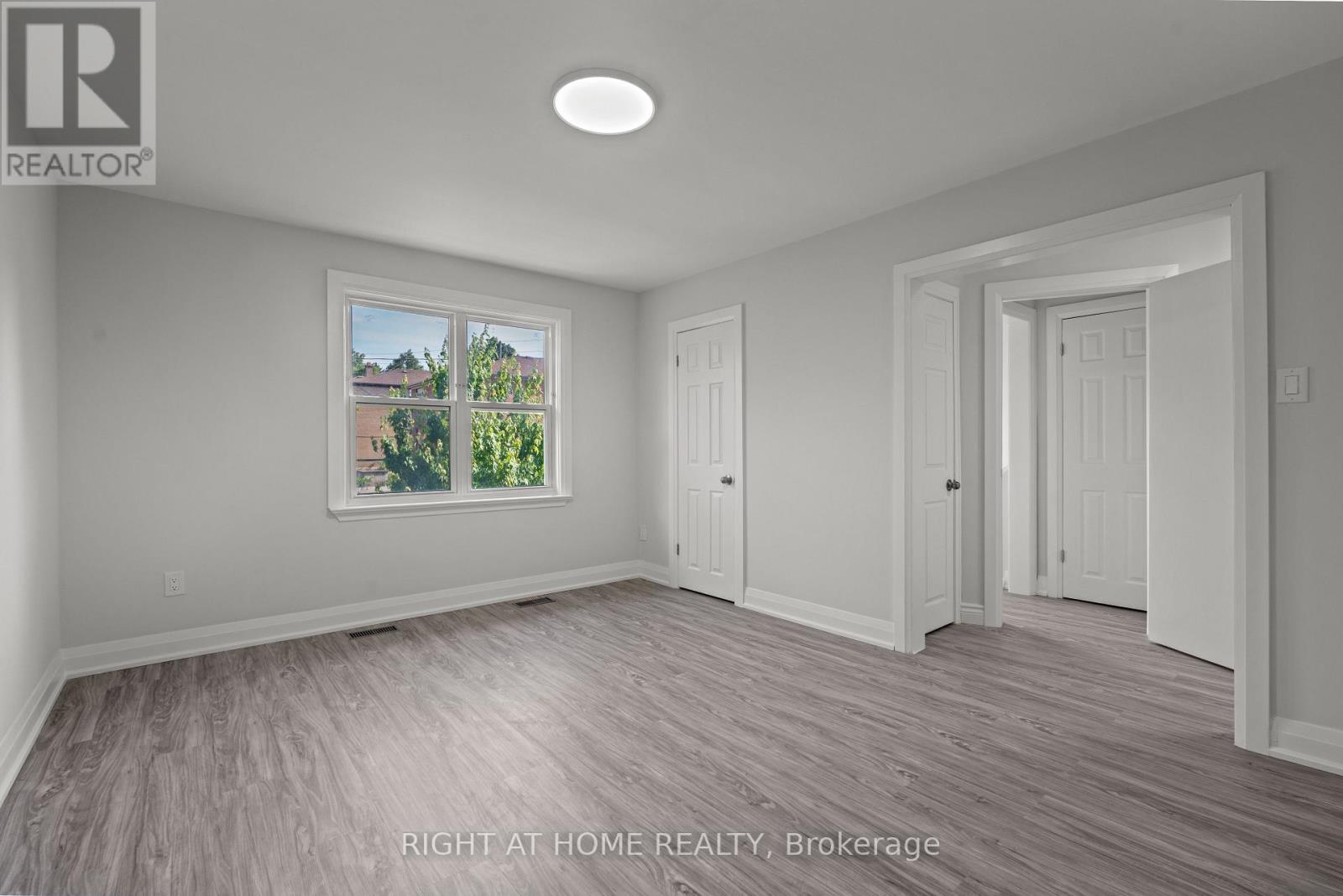 154 Edinborough Court, Toronto, Ontario  M6N 2E8 - Photo 11 - W12373115