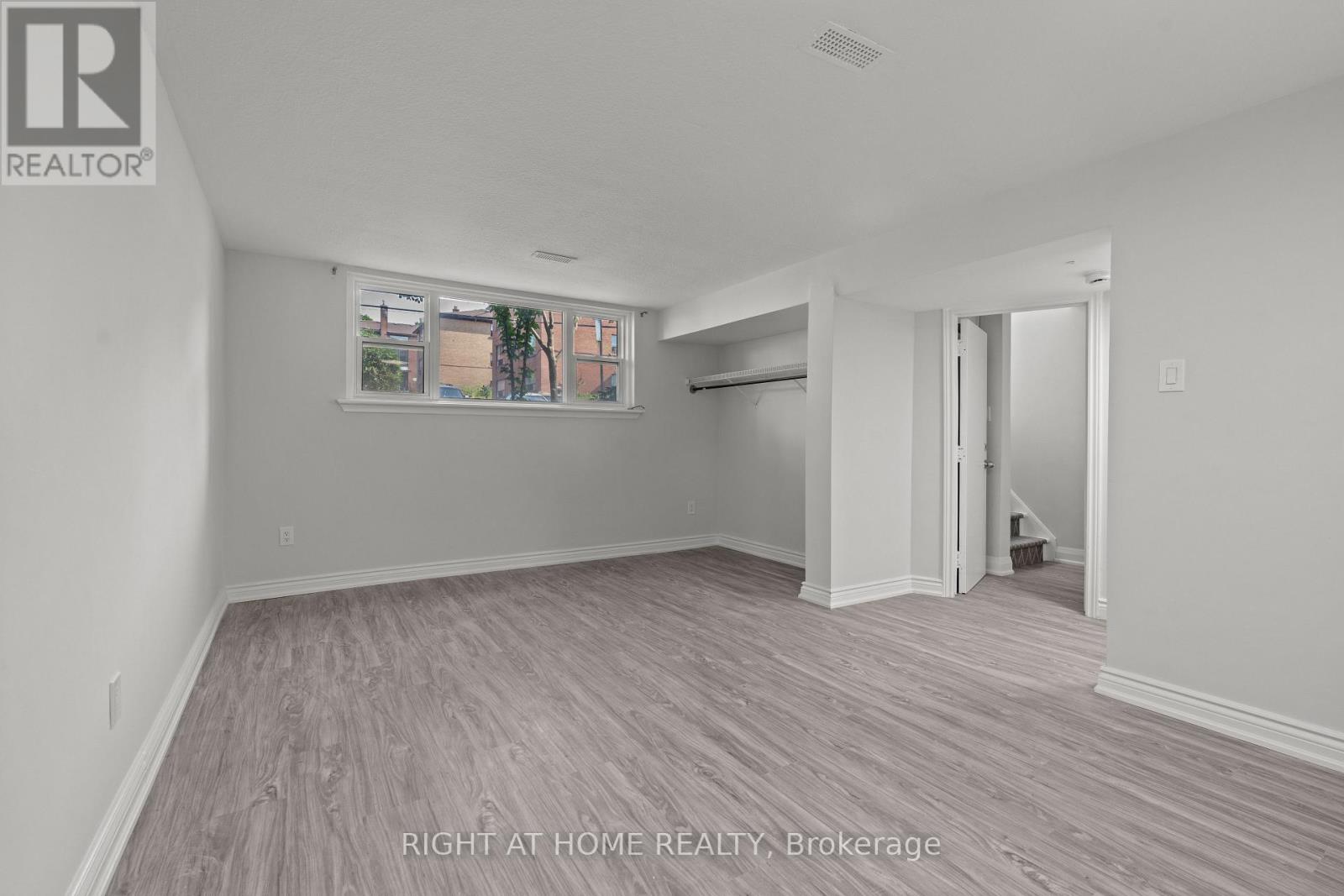 154 Edinborough Court, Toronto, Ontario  M6N 2E8 - Photo 17 - W12373115