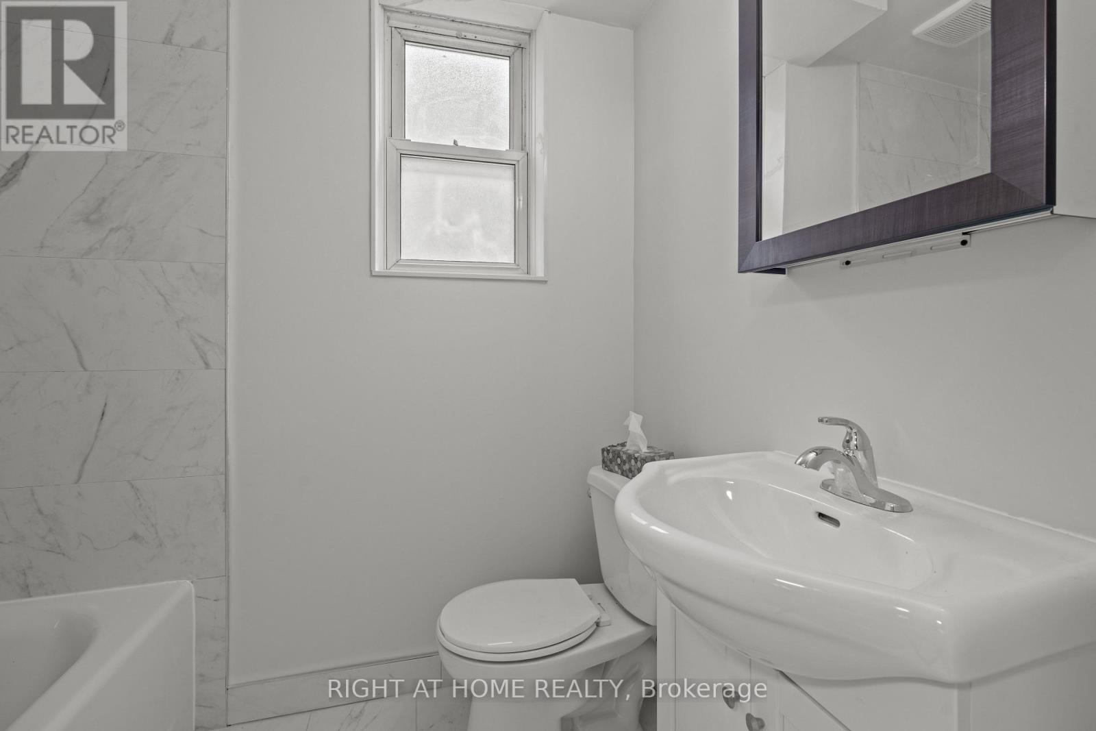 154 Edinborough Court, Toronto, Ontario  M6N 2E8 - Photo 19 - W12373115