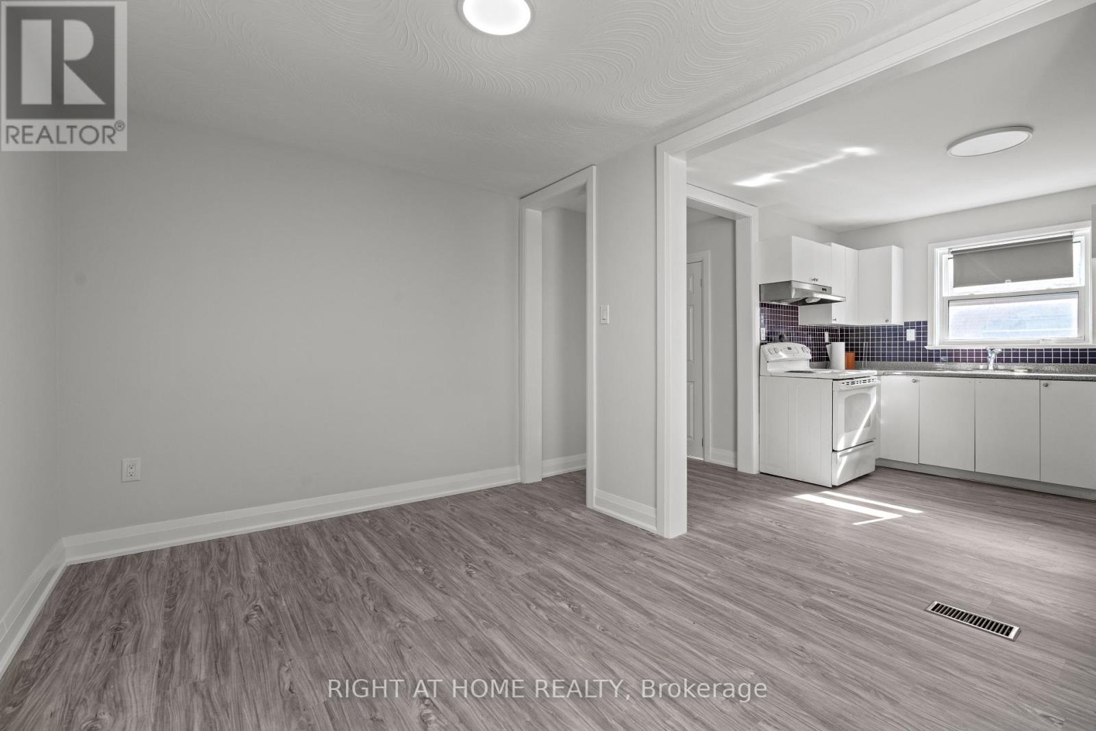 154 Edinborough Court, Toronto, Ontario  M6N 2E8 - Photo 6 - W12373115