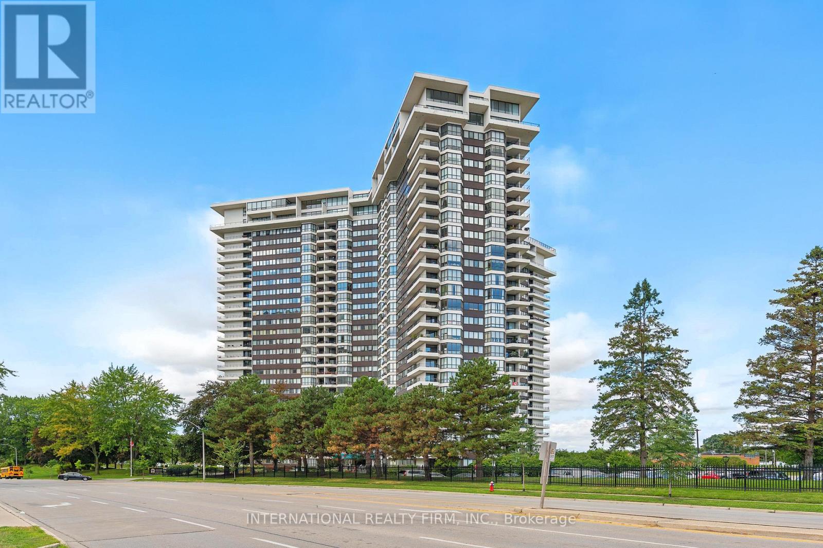 2608 - 1333 BLOOR STREET, Mississauga, Ontario